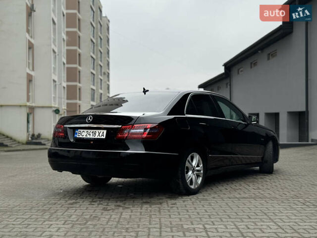 Черный Мерседес Е-Класс, объемом двигателя 2.2 л и пробегом 330 тыс. км за 13500 $, фото 11 на Automoto.ua