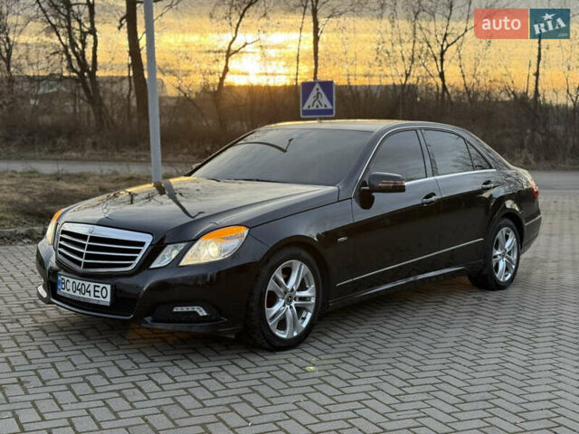 Чорний Мерседес Е-Клас, об'ємом двигуна 2.14 л та пробігом 337 тис. км за 12250 $, фото 26 на Automoto.ua