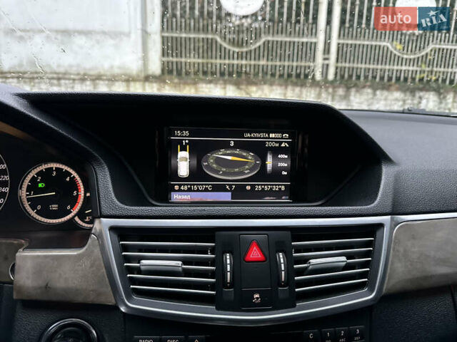 Черный Мерседес Е-Класс, объемом двигателя 2.14 л и пробегом 325 тыс. км за 13000 $, фото 44 на Automoto.ua