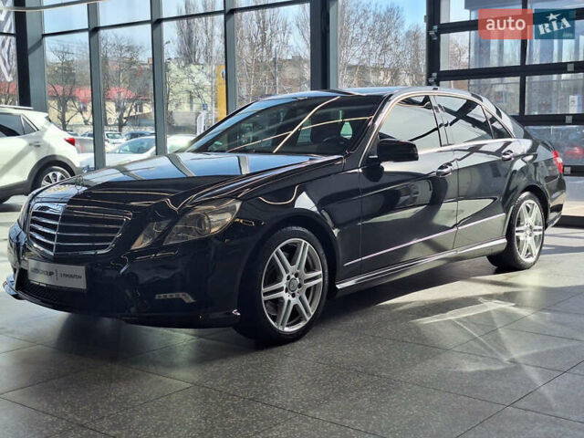 Черный Мерседес Е-Класс, объемом двигателя 5.5 л и пробегом 201 тыс. км за 16300 $, фото 6 на Automoto.ua
