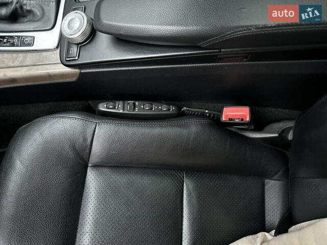 Черный Мерседес Е-Класс, объемом двигателя 2.14 л и пробегом 325 тыс. км за 13000 $, фото 32 на Automoto.ua