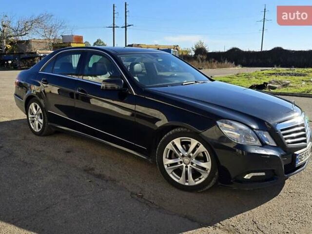 Чорний Мерседес Е-Клас, об'ємом двигуна 2.1 л та пробігом 309 тис. км за 9900 $, фото 3 на Automoto.ua
