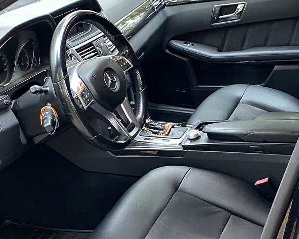 Черный Мерседес Е-Класс, объемом двигателя 2.14 л и пробегом 269 тыс. км за 12900 $, фото 9 на Automoto.ua