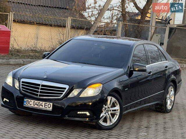 Чорний Мерседес Е-Клас, об'ємом двигуна 2.14 л та пробігом 337 тис. км за 12250 $, фото 6 на Automoto.ua