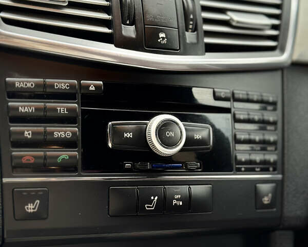 Черный Мерседес Е-Класс, объемом двигателя 2.2 л и пробегом 330 тыс. км за 13500 $, фото 24 на Automoto.ua