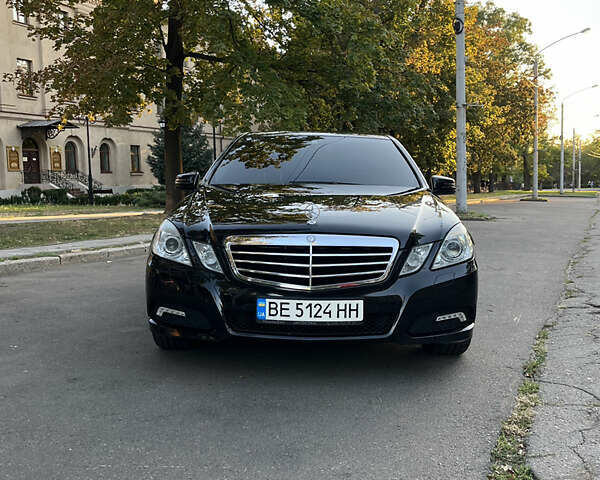 Черный Мерседес Е-Класс, объемом двигателя 3.5 л и пробегом 116 тыс. км за 12900 $, фото 17 на Automoto.ua
