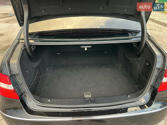 Черный Мерседес Е-Класс, объемом двигателя 2.2 л и пробегом 320 тыс. км за 12500 $, фото 34 на Automoto.ua