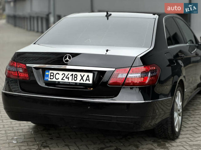 Черный Мерседес Е-Класс, объемом двигателя 2.2 л и пробегом 330 тыс. км за 13500 $, фото 9 на Automoto.ua