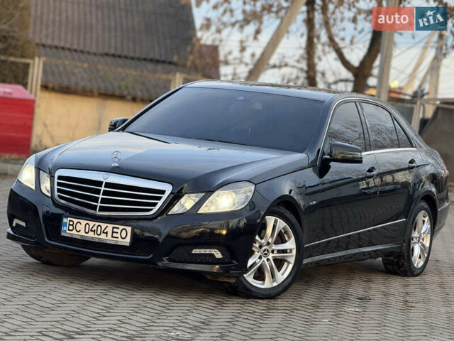 Чорний Мерседес Е-Клас, об'ємом двигуна 2.14 л та пробігом 337 тис. км за 12250 $, фото 8 на Automoto.ua