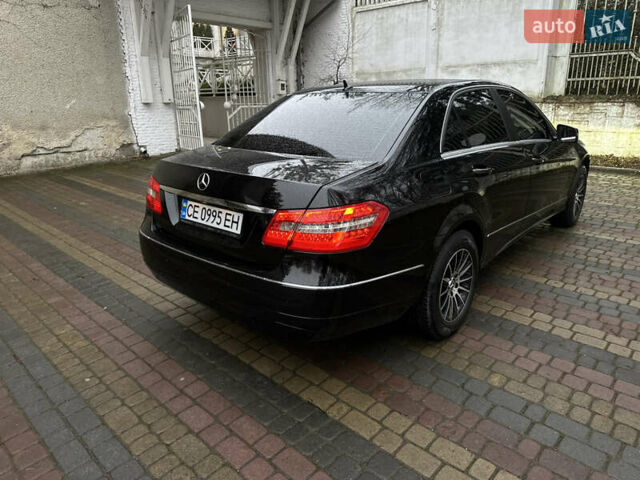 Черный Мерседес Е-Класс, объемом двигателя 2.14 л и пробегом 325 тыс. км за 13000 $, фото 26 на Automoto.ua