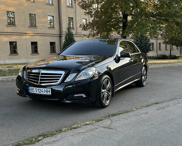Черный Мерседес Е-Класс, объемом двигателя 3.5 л и пробегом 116 тыс. км за 12900 $, фото 18 на Automoto.ua