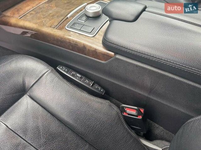 Чорний Мерседес Е-Клас, об'ємом двигуна 3 л та пробігом 241 тис. км за 10190 $, фото 21 на Automoto.ua