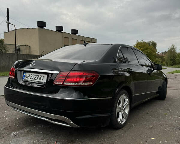Черный Мерседес Е-Класс, объемом двигателя 2.2 л и пробегом 360 тыс. км за 12700 $, фото 8 на Automoto.ua