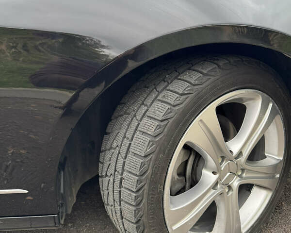 Черный Мерседес Е-Класс, объемом двигателя 2.2 л и пробегом 360 тыс. км за 12700 $, фото 9 на Automoto.ua