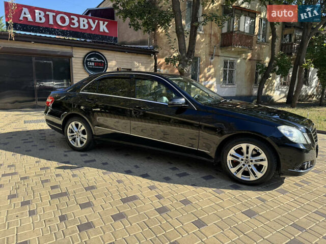 Чорний Мерседес Е-Клас, об'ємом двигуна 2.14 л та пробігом 310 тис. км за 9999 $, фото 4 на Automoto.ua