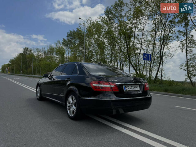 Черный Мерседес Е-Класс, объемом двигателя 2.2 л и пробегом 302 тыс. км за 12199 $, фото 18 на Automoto.ua