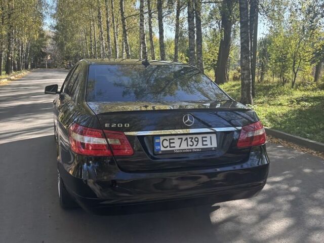 Черный Мерседес Е-Класс, объемом двигателя 2.1 л и пробегом 395 тыс. км за 11700 $, фото 14 на Automoto.ua