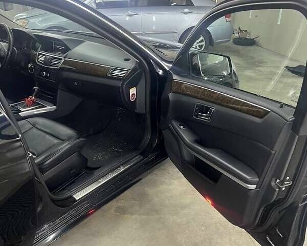 Мерседес Е-Клас 2010 у Одесі на Automoto.ua Чорний Мерседес Е-Клас, об'ємом двигуна 2.2 л та пробігом 400 тис. км за 11000 $, фото 8 на Automoto.ua