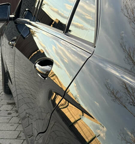 Черный Мерседес Е-Класс, объемом двигателя 2.2 л и пробегом 305 тыс. км за 10000 $, фото 13 на Automoto.ua