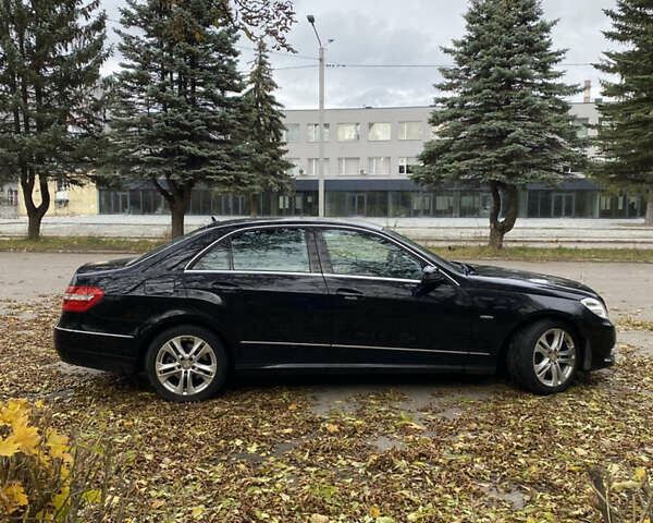 Мерседес Е-Клас 2010 у Луцьку на Automoto.ua Чорний Мерседес Е-Клас, об'ємом двигуна 2.99 л та пробігом 233 тис. км за 16500 $, фото 7 на Automoto.ua