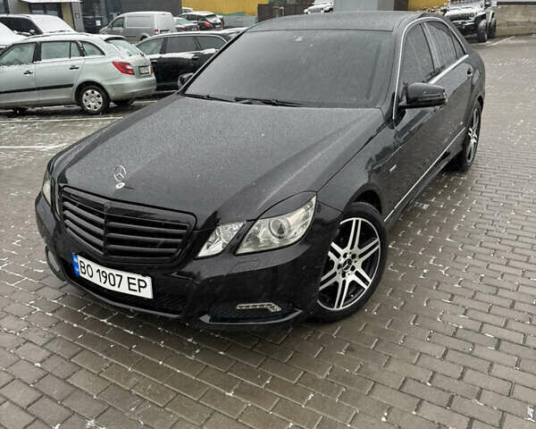Чорний Мерседес Е-Клас, об'ємом двигуна 3 л та пробігом 195 тис. км за 14200 $, фото 14 на Automoto.ua
