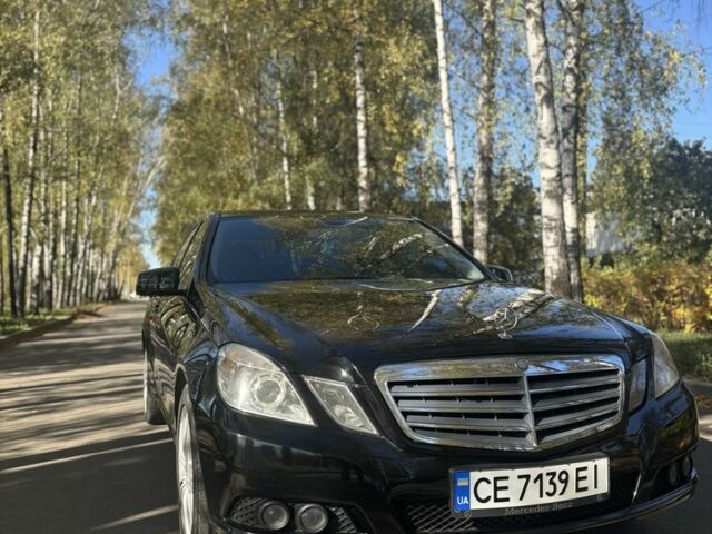 Черный Мерседес Е-Класс, объемом двигателя 2.1 л и пробегом 395 тыс. км за 11700 $, фото 2 на Automoto.ua