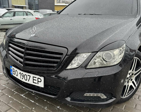 Чорний Мерседес Е-Клас, об'ємом двигуна 3 л та пробігом 195 тис. км за 14200 $, фото 16 на Automoto.ua