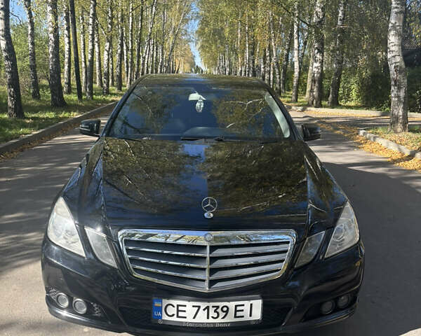 Черный Мерседес Е-Класс, объемом двигателя 2.14 л и пробегом 395 тыс. км за 11700 $, фото 2 на Automoto.ua