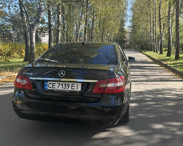 Черный Мерседес Е-Класс, объемом двигателя 2.14 л и пробегом 395 тыс. км за 11700 $, фото 5 на Automoto.ua