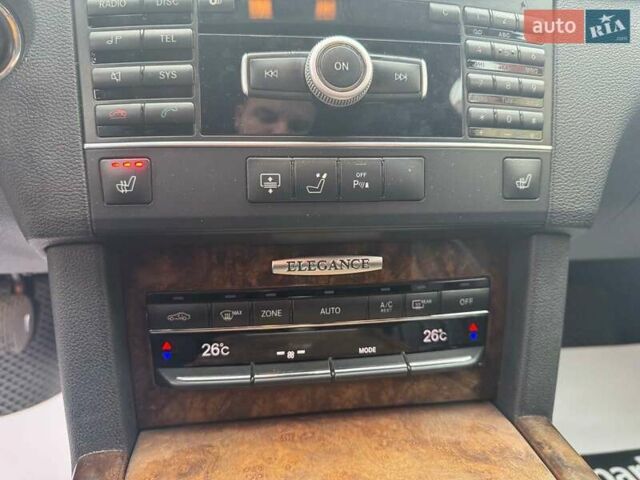 Чорний Мерседес Е-Клас, об'ємом двигуна 3 л та пробігом 241 тис. км за 10190 $, фото 25 на Automoto.ua