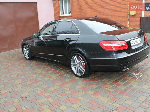 Чорний Мерседес Е-Клас, об'ємом двигуна 3 л та пробігом 255 тис. км за 13900 $, фото 5 на Automoto.ua