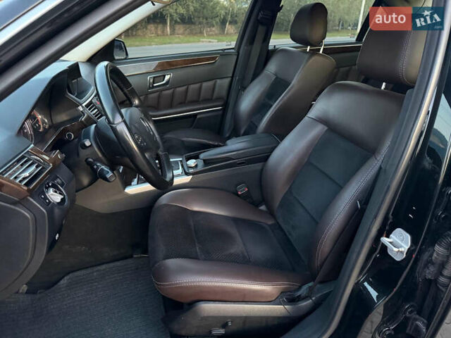 Мерседес Е-Клас 2010 у Ужгороді на Automoto.ua Чорний Мерседес Е-Клас, об'ємом двигуна 2.14 л та пробігом 340 тис. км за 10200 $, фото 6 на Automoto.ua