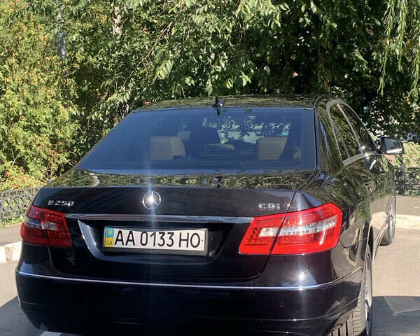 Чорний Мерседес Е-Клас, об'ємом двигуна 2.2 л та пробігом 138 тис. км за 15700 $, фото 3 на Automoto.ua