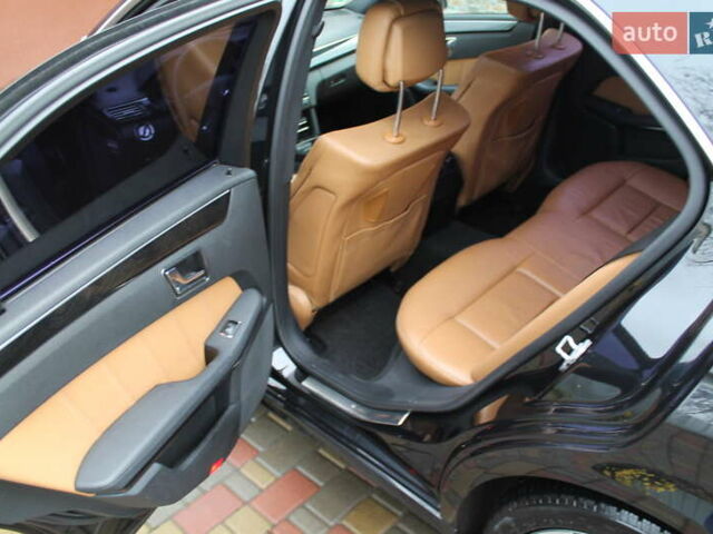 Чорний Мерседес Е-Клас, об'ємом двигуна 3 л та пробігом 255 тис. км за 13900 $, фото 13 на Automoto.ua