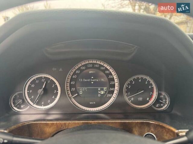 Чорний Мерседес Е-Клас, об'ємом двигуна 3 л та пробігом 241 тис. км за 10190 $, фото 24 на Automoto.ua