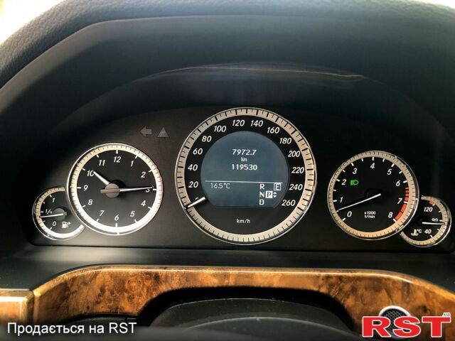 Чорний Мерседес Е-Клас, об'ємом двигуна 3.5 л та пробігом 130 тис. км за 16100 $, фото 5 на Automoto.ua