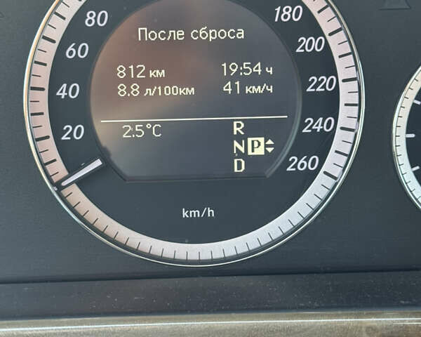 Черный Мерседес Е-Класс, объемом двигателя 3 л и пробегом 266 тыс. км за 14200 $, фото 6 на Automoto.ua