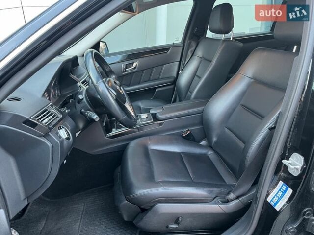 Черный Мерседес Е-Класс, объемом двигателя 3 л и пробегом 177 тыс. км за 12990 $, фото 8 на Automoto.ua