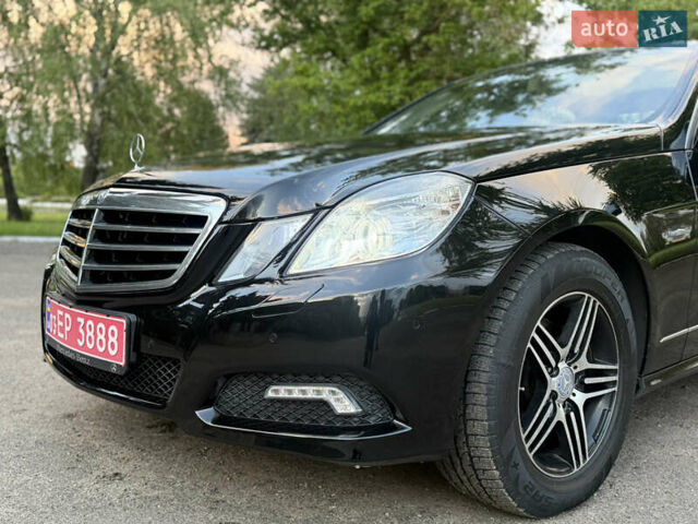 Чорний Мерседес Е-Клас, об'ємом двигуна 2.14 л та пробігом 256 тис. км за 10800 $, фото 22 на Automoto.ua