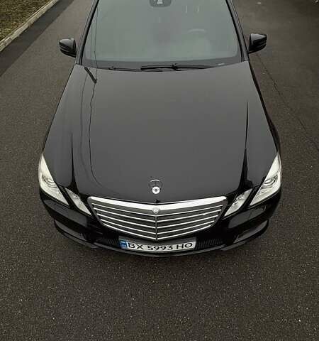 Чорний Мерседес Е-Клас, об'ємом двигуна 3.5 л та пробігом 215 тис. км за 13700 $, фото 3 на Automoto.ua