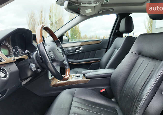 Черный Мерседес Е-Класс, объемом двигателя 5.5 л и пробегом 146 тыс. км за 14990 $, фото 12 на Automoto.ua