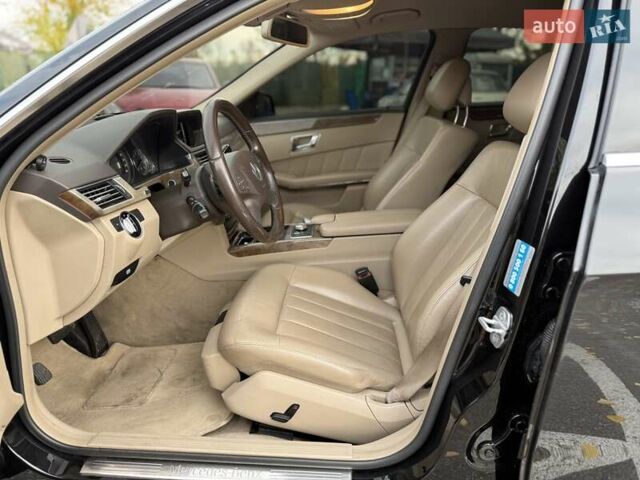 Мерседес Е-Клас 2011 у Києві на Automoto.ua Чорний Мерседес Е-Клас, об'ємом двигуна 3 л та пробігом 227 тис. км за 12500 $, фото 17 на Automoto.ua