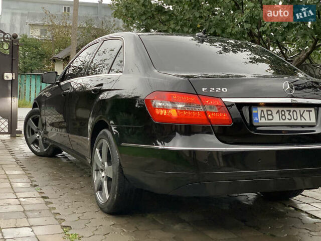 Чорний Мерседес Е-Клас, об'ємом двигуна 2.2 л та пробігом 397 тис. км за 10850 $, фото 47 на Automoto.ua