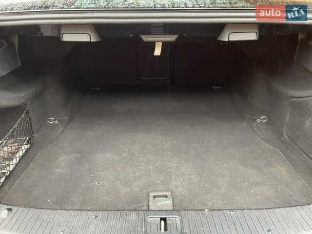 Чорний Мерседес Е-Клас, об'ємом двигуна 2.1 л та пробігом 269 тис. км за 10500 $, фото 7 на Automoto.ua