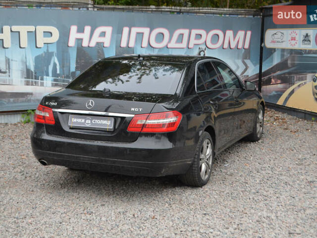 Чорний Мерседес Е-Клас, об'ємом двигуна 1.8 л та пробігом 385 тис. км за 10999 $, фото 5 на Automoto.ua