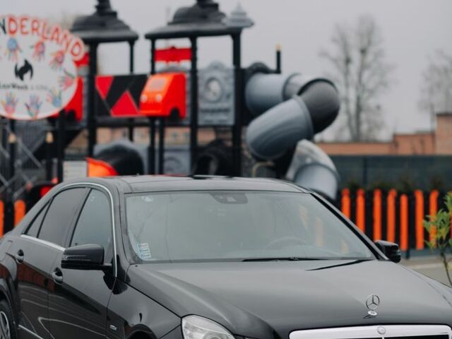 Черный Мерседес Е-Класс, объемом двигателя 3 л и пробегом 270 тыс. км за 14300 $, фото 21 на Automoto.ua