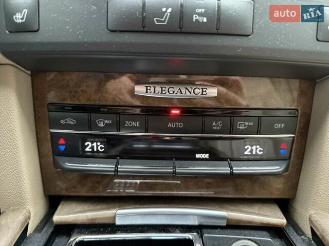 Мерседес Е-Клас 2011 у Києві на Automoto.ua Чорний Мерседес Е-Клас, об'ємом двигуна 3 л та пробігом 227 тис. км за 12500 $, фото 36 на Automoto.ua