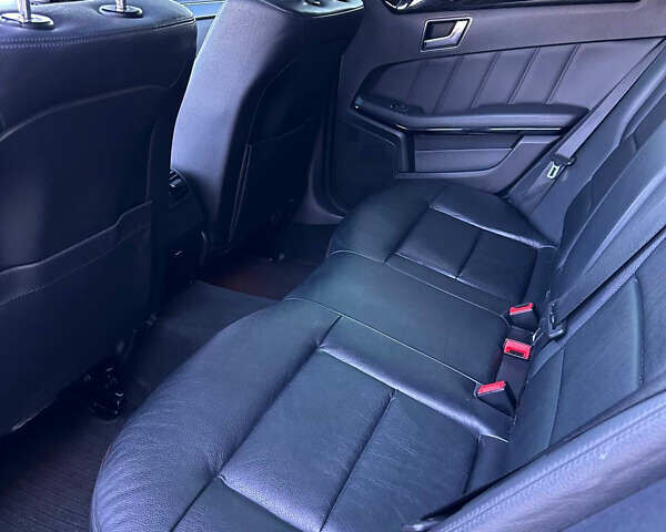 Чорний Мерседес Е-Клас, об'ємом двигуна 2.14 л та пробігом 327 тис. км за 13500 $, фото 8 на Automoto.ua