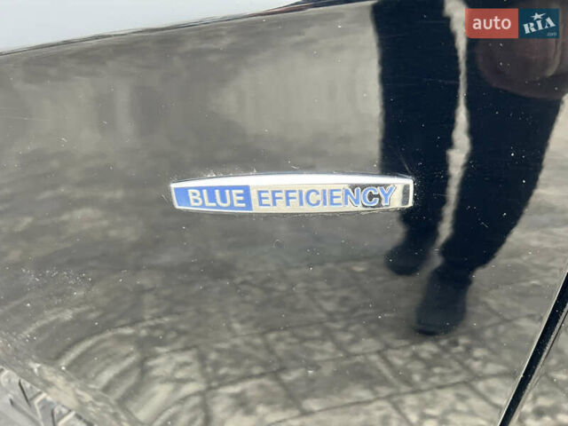 Черный Мерседес Е-Класс, объемом двигателя 1.8 л и пробегом 271 тыс. км за 8999 $, фото 15 на Automoto.ua