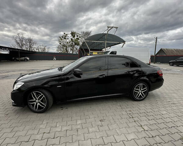 Чорний Мерседес Е-Клас, об'ємом двигуна 2.2 л та пробігом 285 тис. км за 12300 $, фото 2 на Automoto.ua